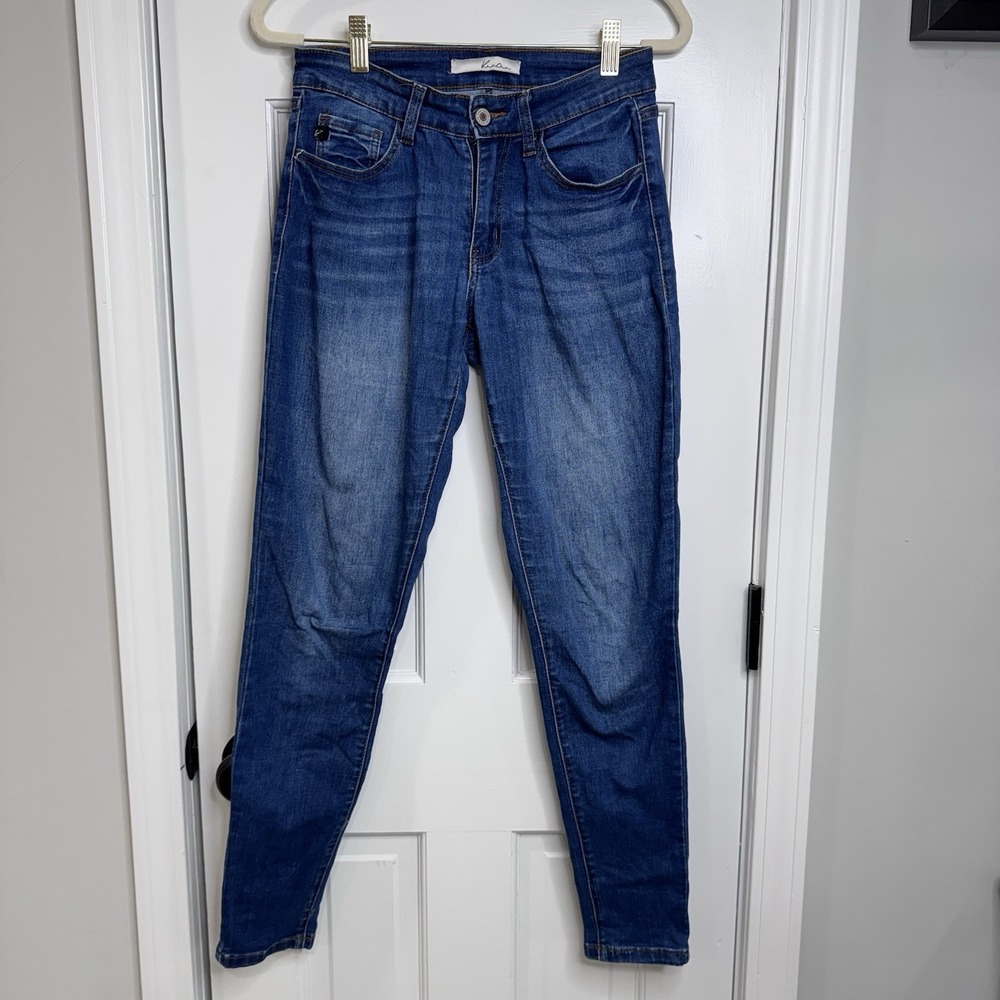 KanCan Skinny Jeans Womens 3/25 Medium Wash Stretch Denim Mid Rise Blue